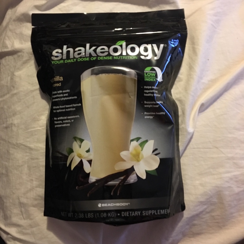 Vanilla Shakeology unopened 2.38lb bag